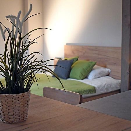 Vatus Apartmanhaz 瓦茨 外观 照片